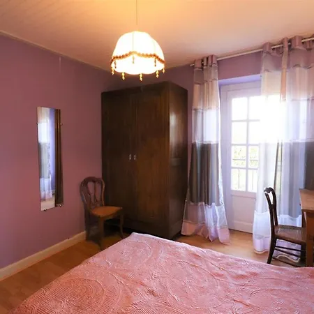 Holiday home Maison De Caractere, Jardin Clos, Animaux Acceptes, Proche Volcans - Fr-1-742-576 Polminhac