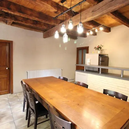 Holiday home Maison De Caractere, Jardin Clos, Animaux Acceptes, Proche Volcans - Fr-1-742-576 Polminhac